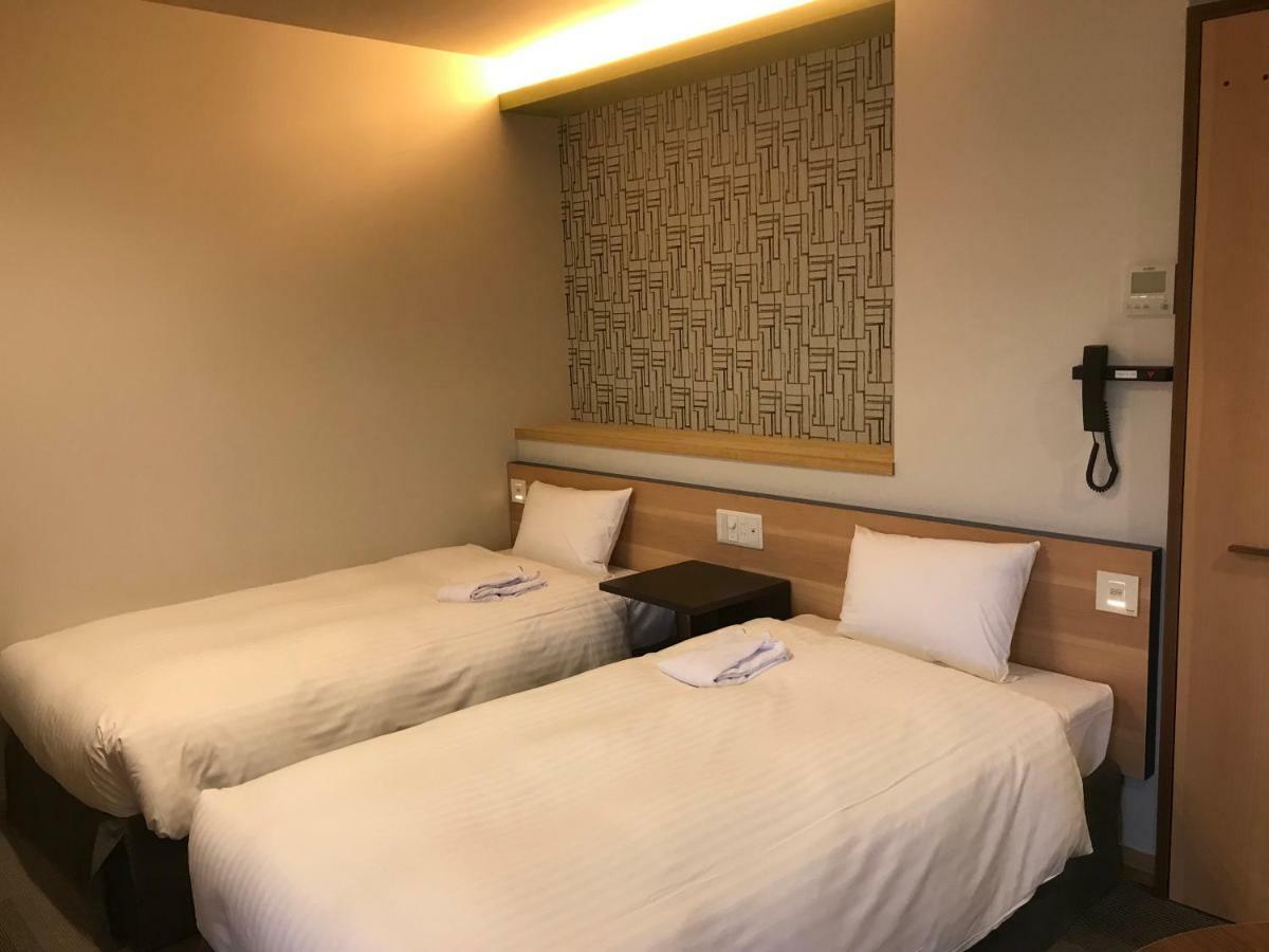 Hotel Yururito Осака Екстер'єр фото